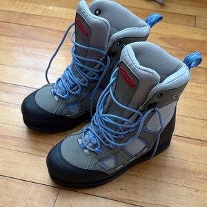 Redington women’s size 6 wading boot